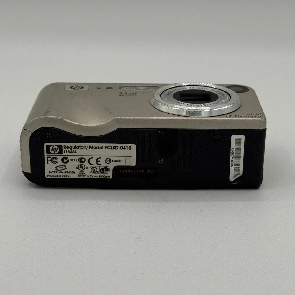 HP Photosmart M305 Digital Camera 3.2MP 3x Optical Zoom Silver L1846A Tested